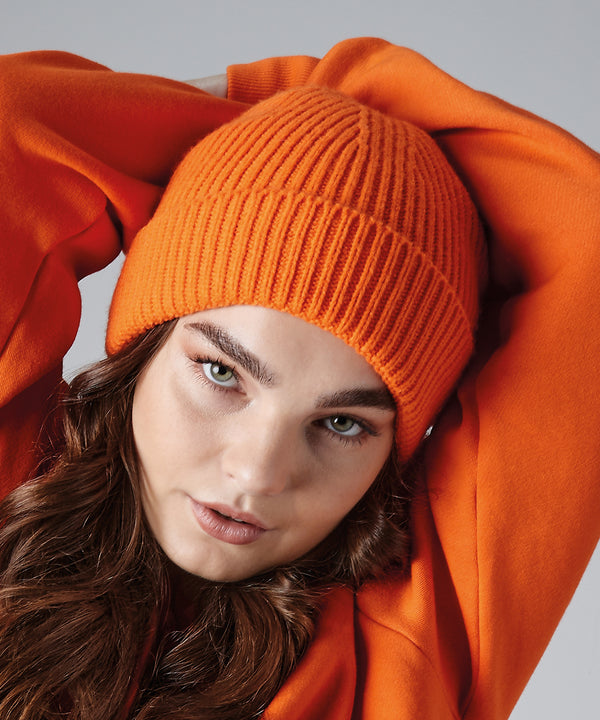 Engineered knit ribbed beanie (Embroidered)